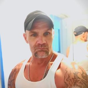 Meet your Posher, Adam